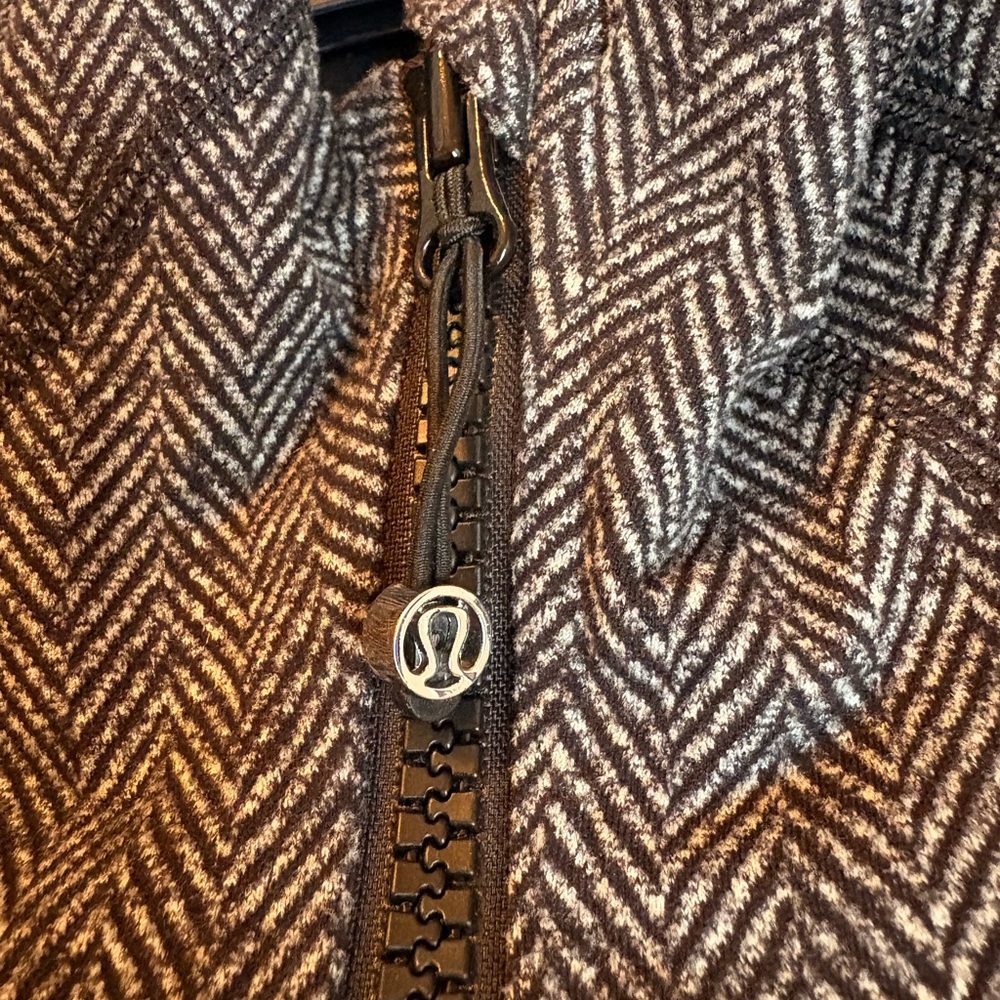 Lululemon Jacket - image 8